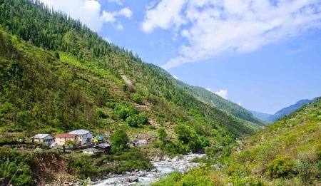 Day 05: Har Ki Dun – Seema (Trek 14 km/05 hrs approx)